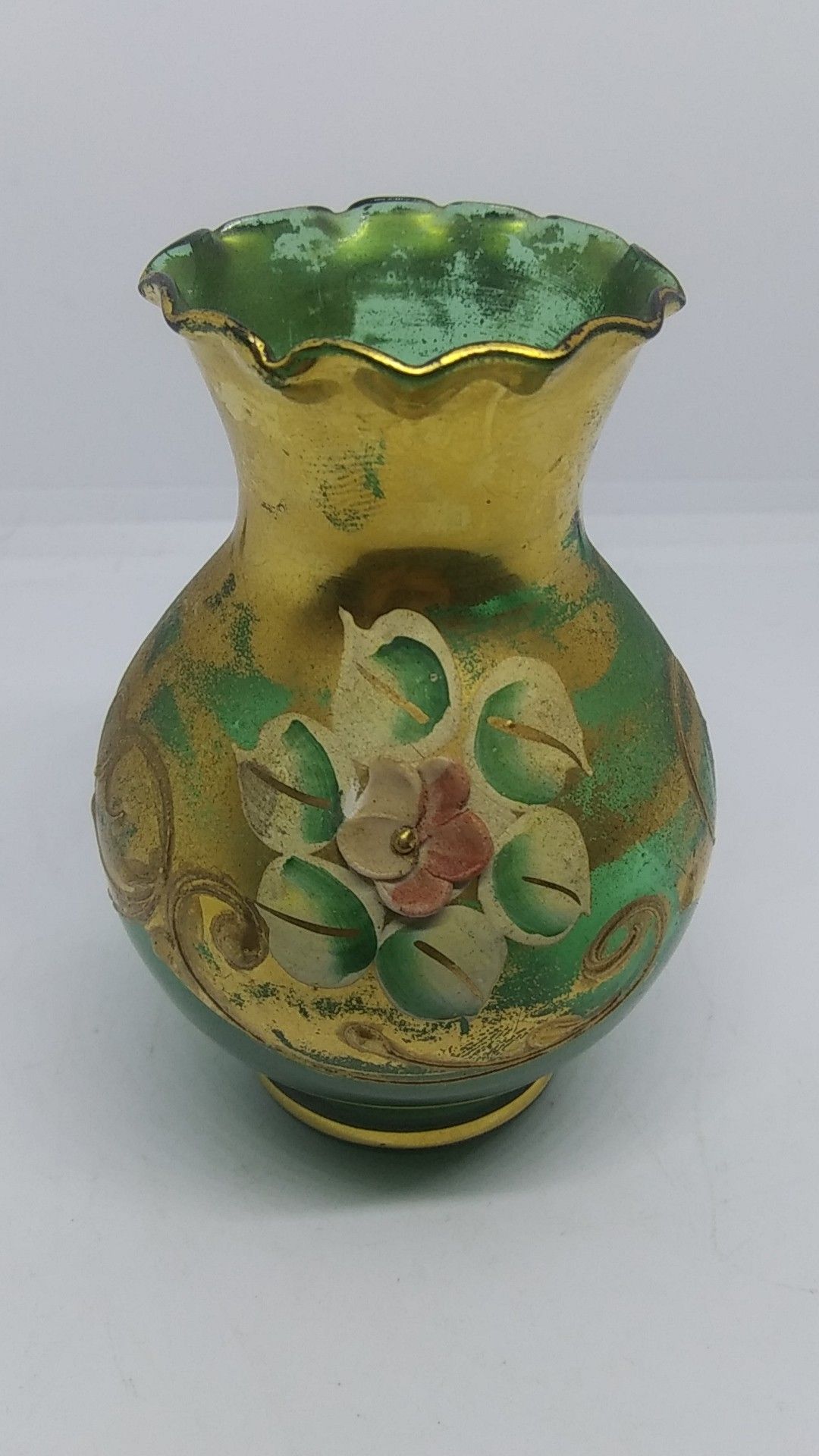VINTAGE GREEN VASE SMALL