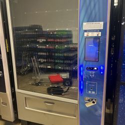 REFURBISHED CRANE MERCHANT 472 COMBO VENDING MACHINE FREE DELIVERY & 30 DAY WARRANTY