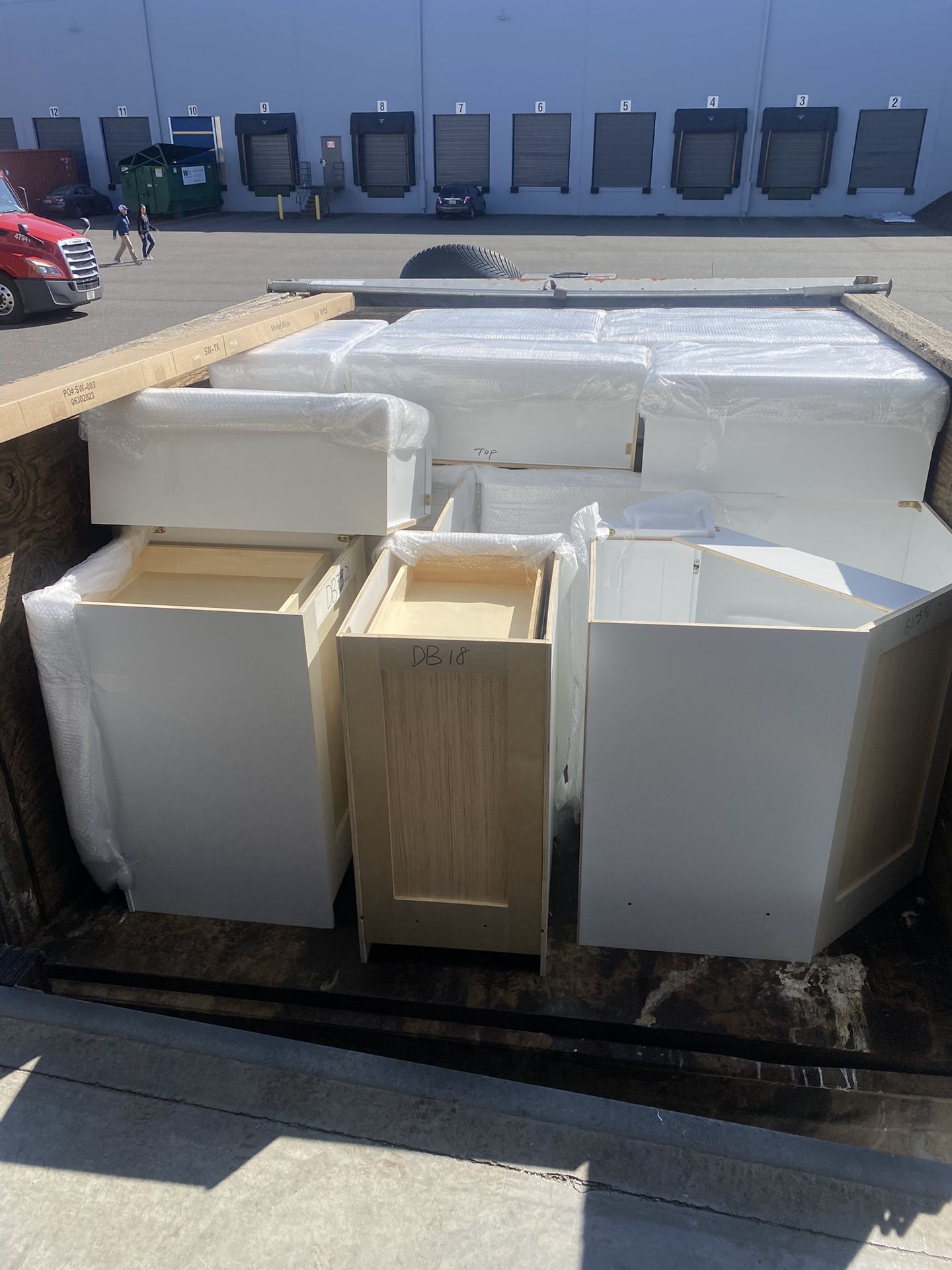 Shaker Cabinets - Shaker Style Kitchen