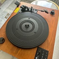 Vintage Record Play (With Aux)