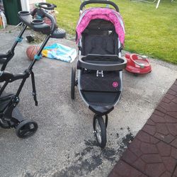 Stroller In Good condition 