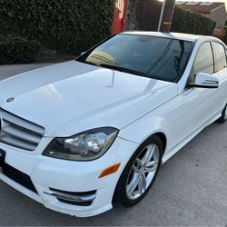 2013 Mercedes Benz C250