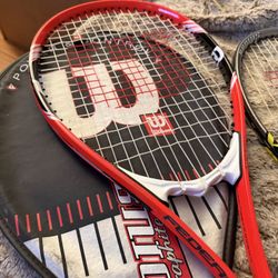 Wilson  Federer Tennis Racquet Stop Shock Red/Black Power Strings 4 3/8 Grip