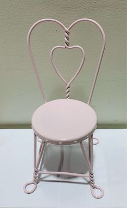 American Girl doll pink heart-shaped ice cream parlor chair - mint condition