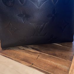 Louis Vuitton Purse