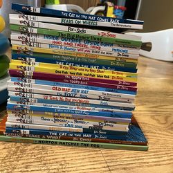 29 Dr.Seuss Books Brand New