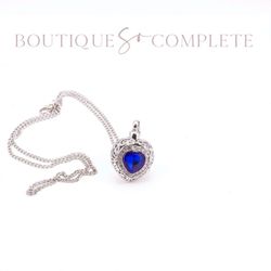 NEW Blue heart Sapphire pendant necklace