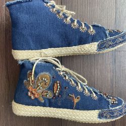 New Women Shoes, Size 9