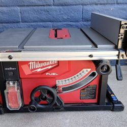 Milwaukee M18 FUEL ONE-KEY 18-Volt Lithium-Ion Brushless Cordless 8-1/4 in. Table Saw (Tool-Only