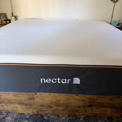King Size nectar Copper Mattress Like New