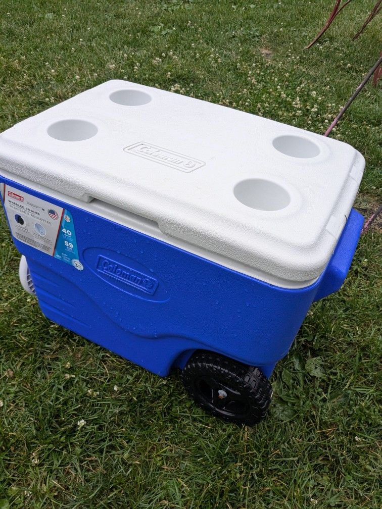 Coleman 40 Quart Wheeled Cooler