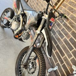 SSR 125cc Dirt Bike