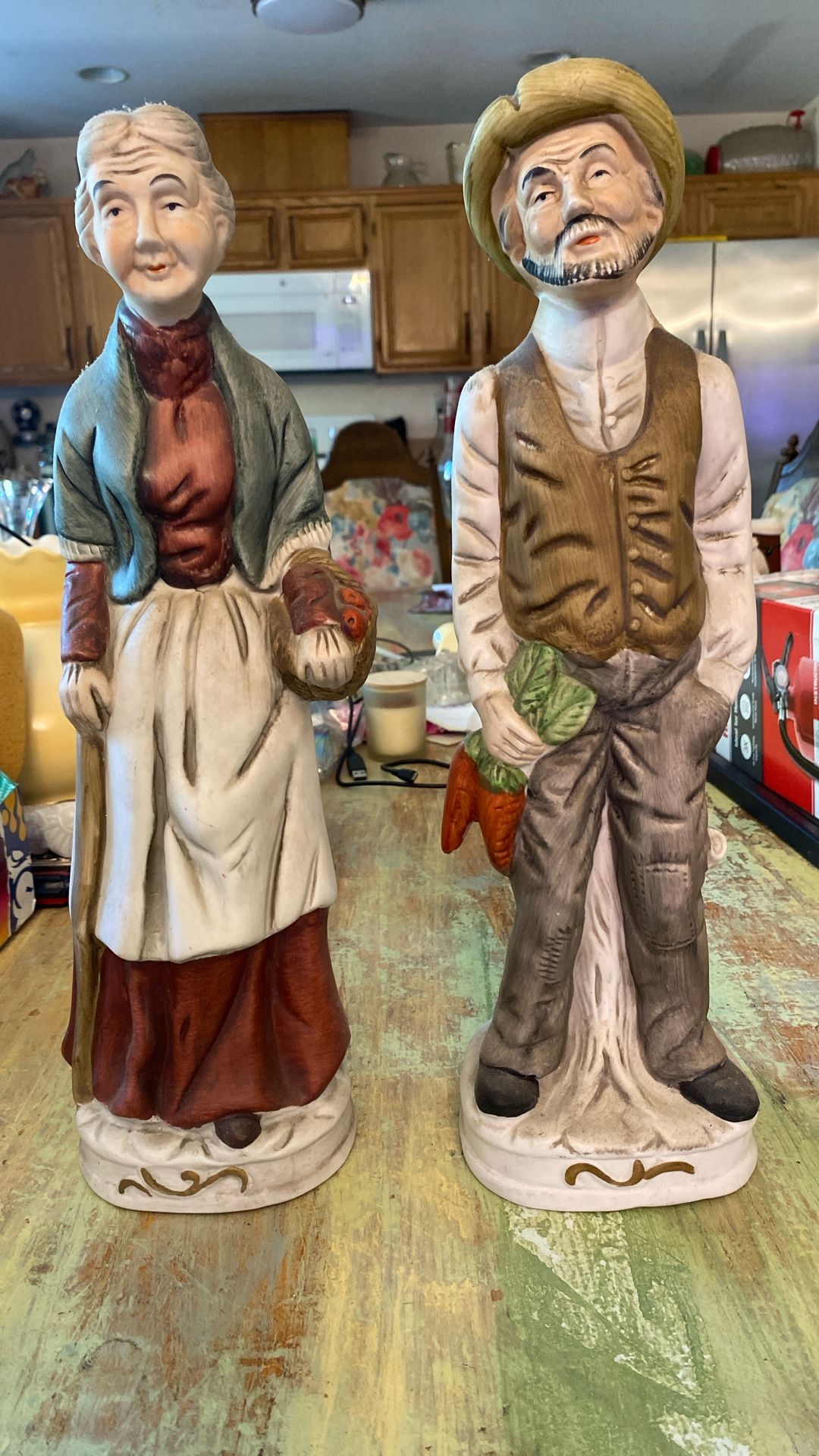 Pair Vintage Grandma Grandpa Figurines