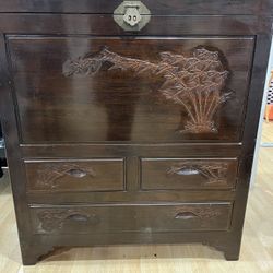 Storage Chest W/ 3 Drawers 