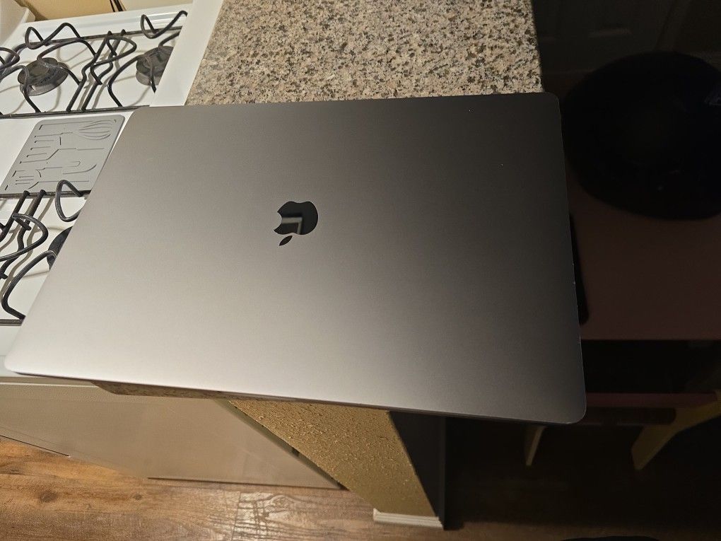 2019 MacBook Pro 16"