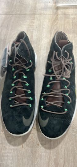 Nike Lebron X EXT QS BLACK SUEDE