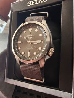 Seiko 5 Sports watch DressKX SRPE61 / SRPE61J1