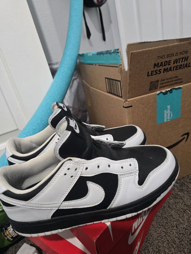 Nike Dunks Size 8.5