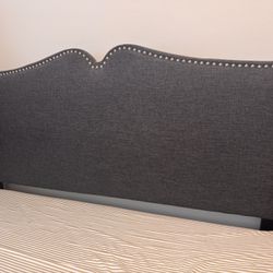 EXCELLENT CONDITION!!! Full Charcoal Textured Fabric Nail Studded Headboard 