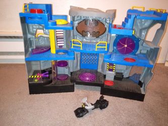 Batman batcave