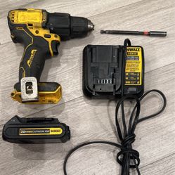 DeWALT brushless compact cordless hammer drill