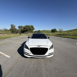 2015 Hyundai Genesis Sedan