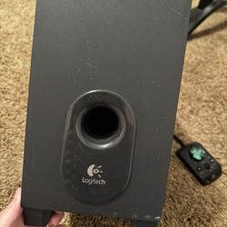 Logitech X-540 5.1 Surround Sound Speaker System with Subwoofer