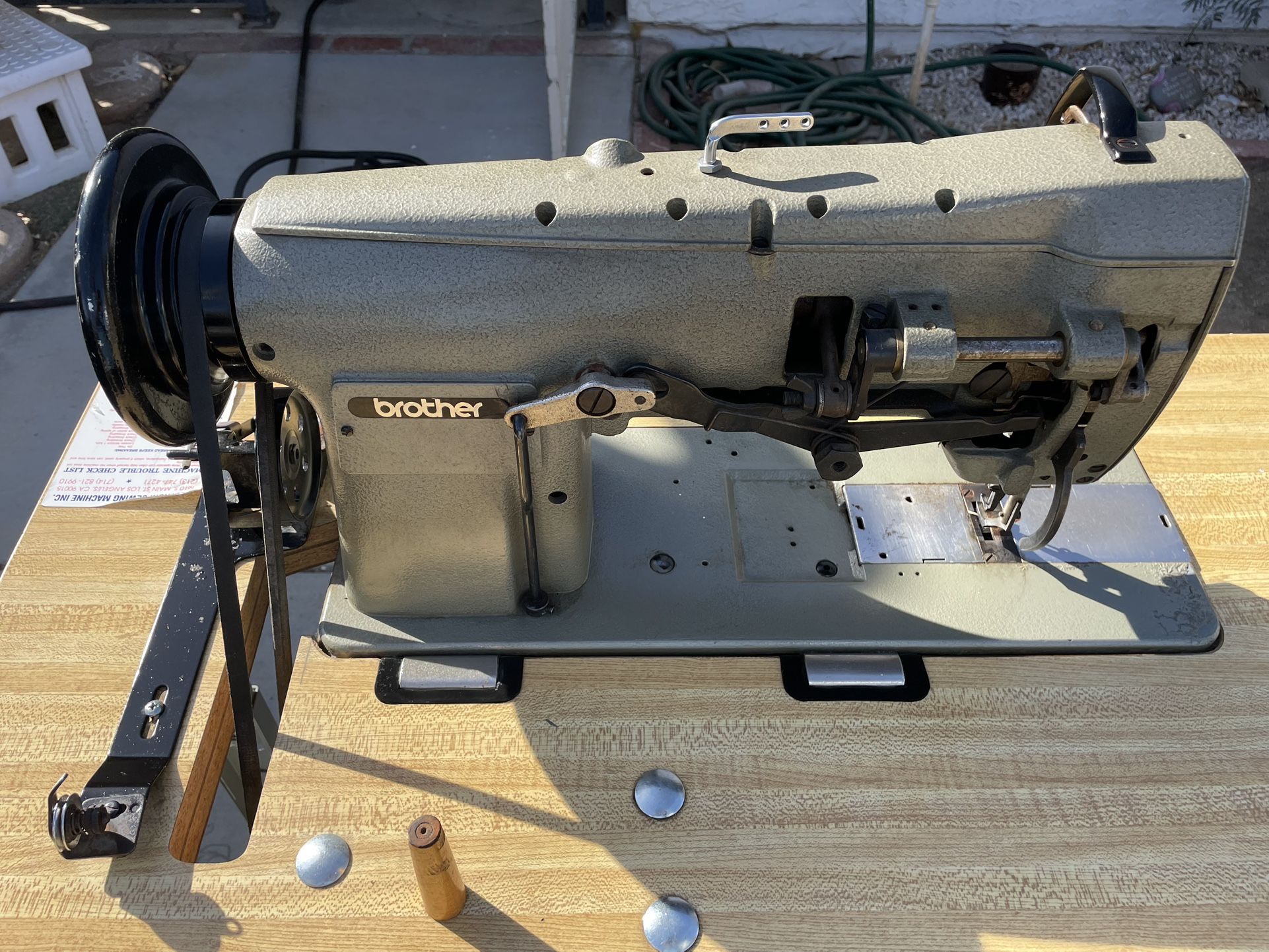 Brother LS2-B837 Lock stitch Industrial Sewing Machine for Sale in 