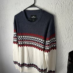 Hollister Sweater (Men’s S)