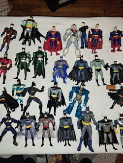 BATMAN & SUPERMAN ACTION FIGURES
