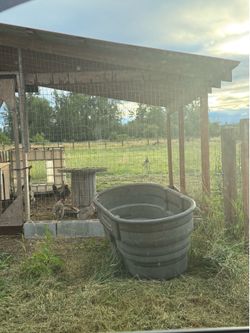Stock Tanks 100 gallons