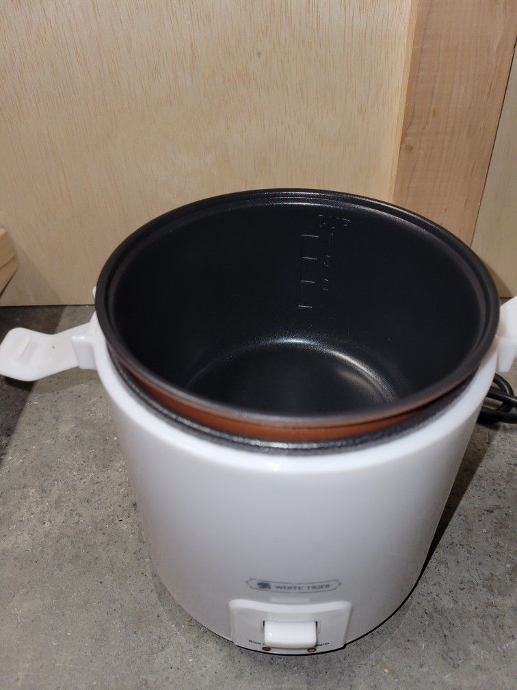 National Rice Cooker for Sale in Joint Base Lewis-McChord, WA - OfferUp