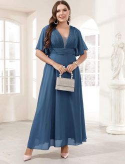 Plus Flutter Sleeve Plisse Chiffon Dress Size 12