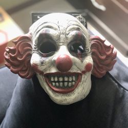 Brand New Clown Halloween Mask 