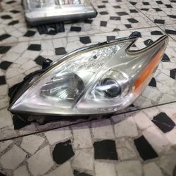 2010 To 2011 Toyota Prius Left Headlight