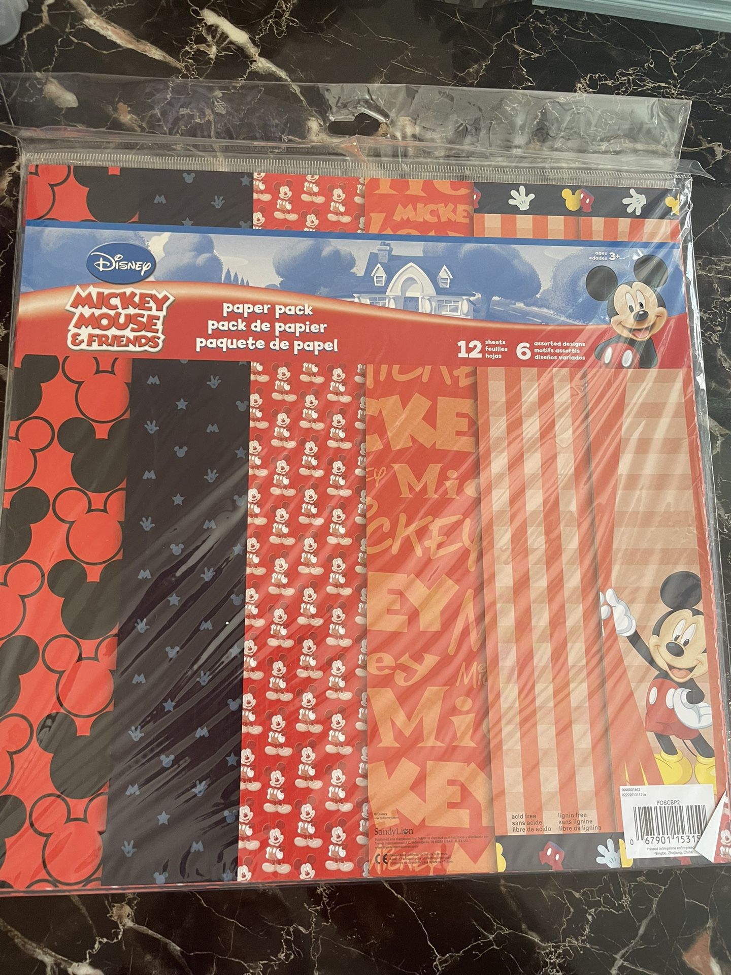 Paper Crafts Disney Scrapbooking Kit