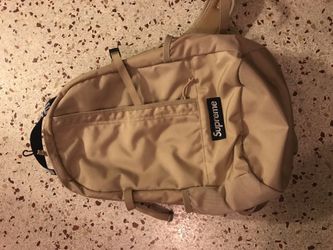 Supreme backpack 2018 9/10 condition