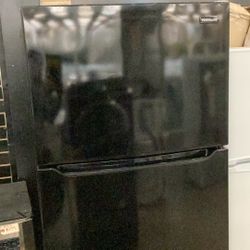 Frigidaire Used Top And Bottom Refrigerator