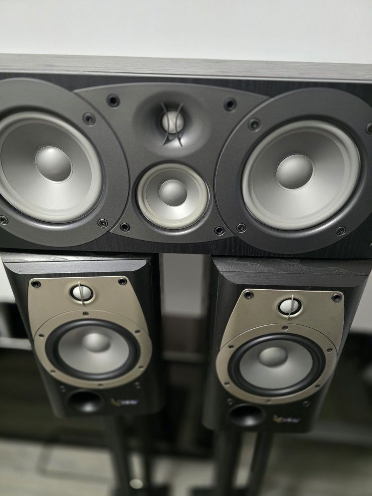 Infinity Beta Center 3way And Alfha 20 Speakers 