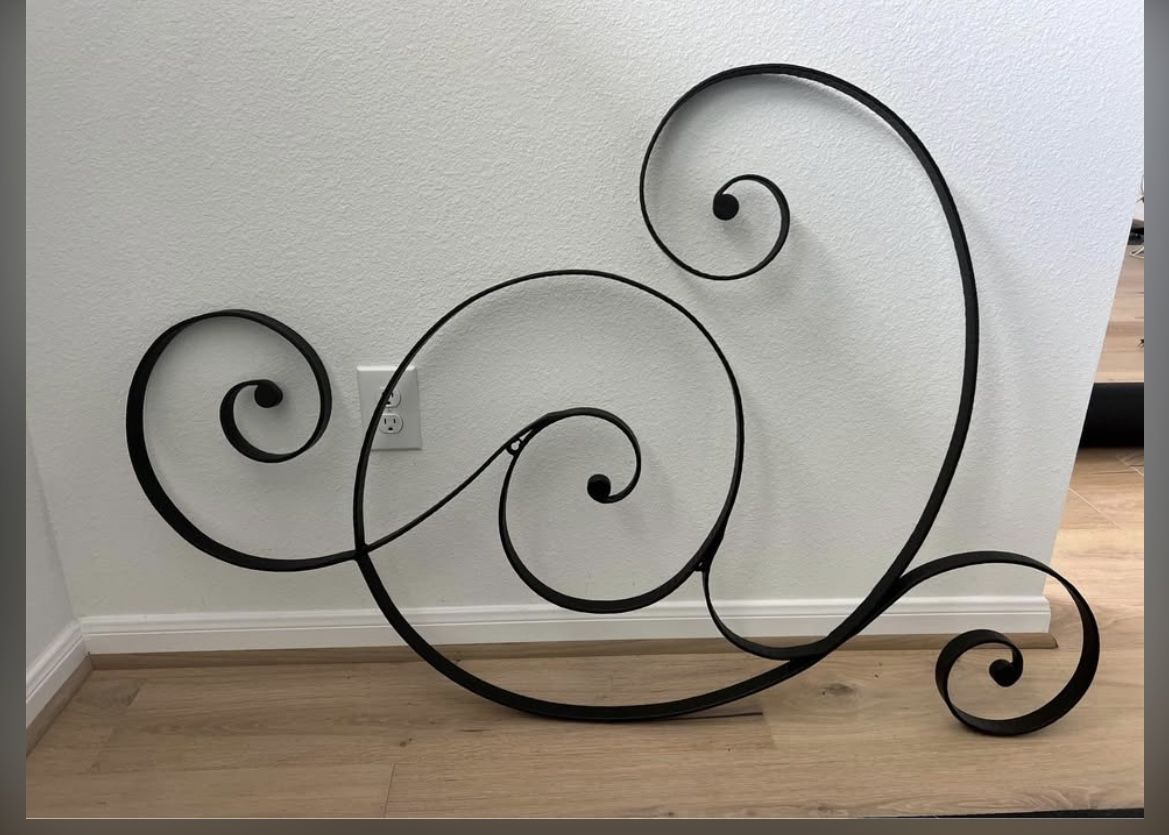 Pottery Barn wrought iron scroll wall decor