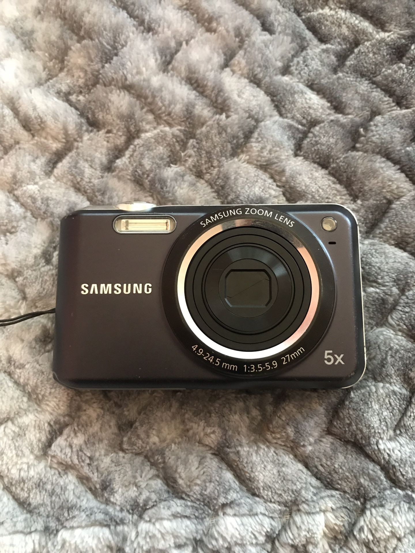 Samsung SL600 camera 12.2 mp