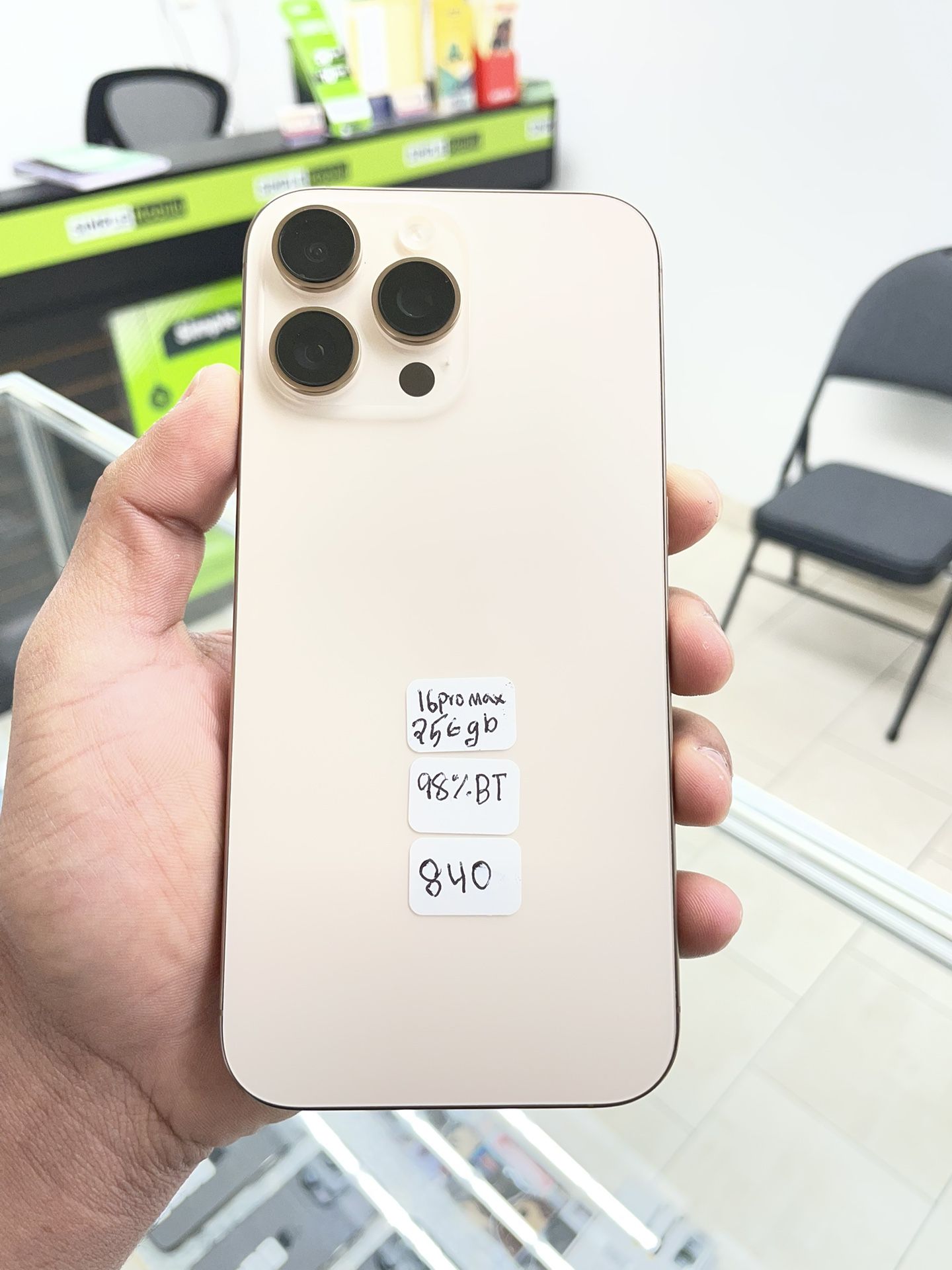 iPhone 16 Pro Max 256GB Factory Unlocked