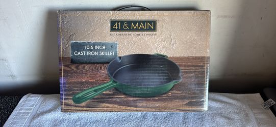 10.6 inch cast iron skillet