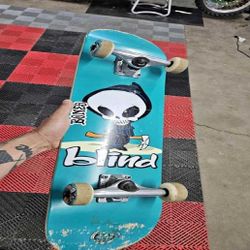 Brand-New Longboard – Fast and Smooth Ride for Every Skater audience east
