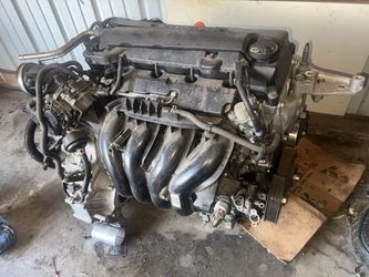 Honda 1.8L Engine with Automatic Transmission – 89,000 Miles
