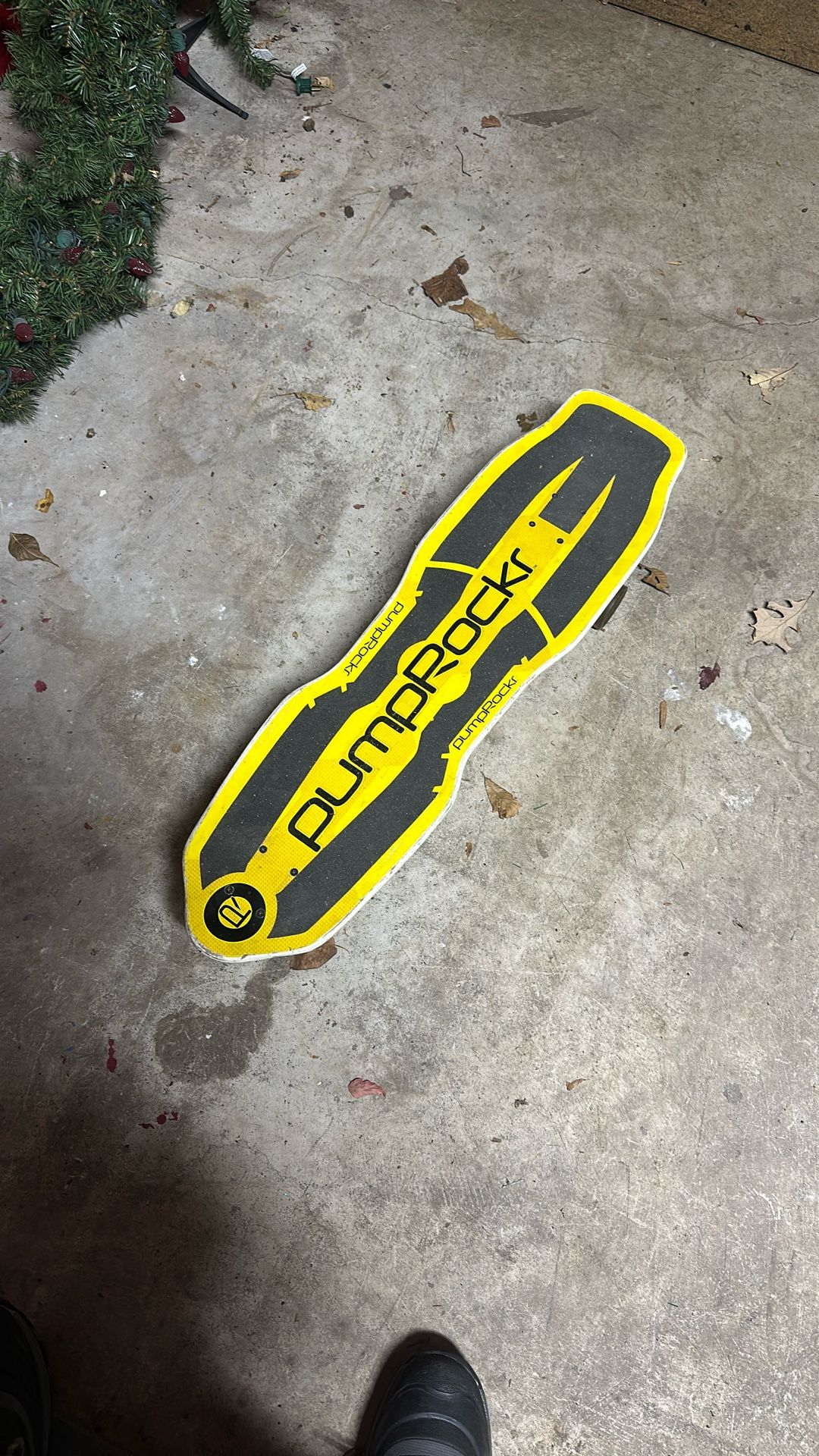 PumpRockr Skate Board