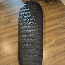 Western Mountaineering Sleeping Bag