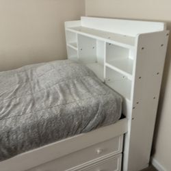 Full Dresser Bed 