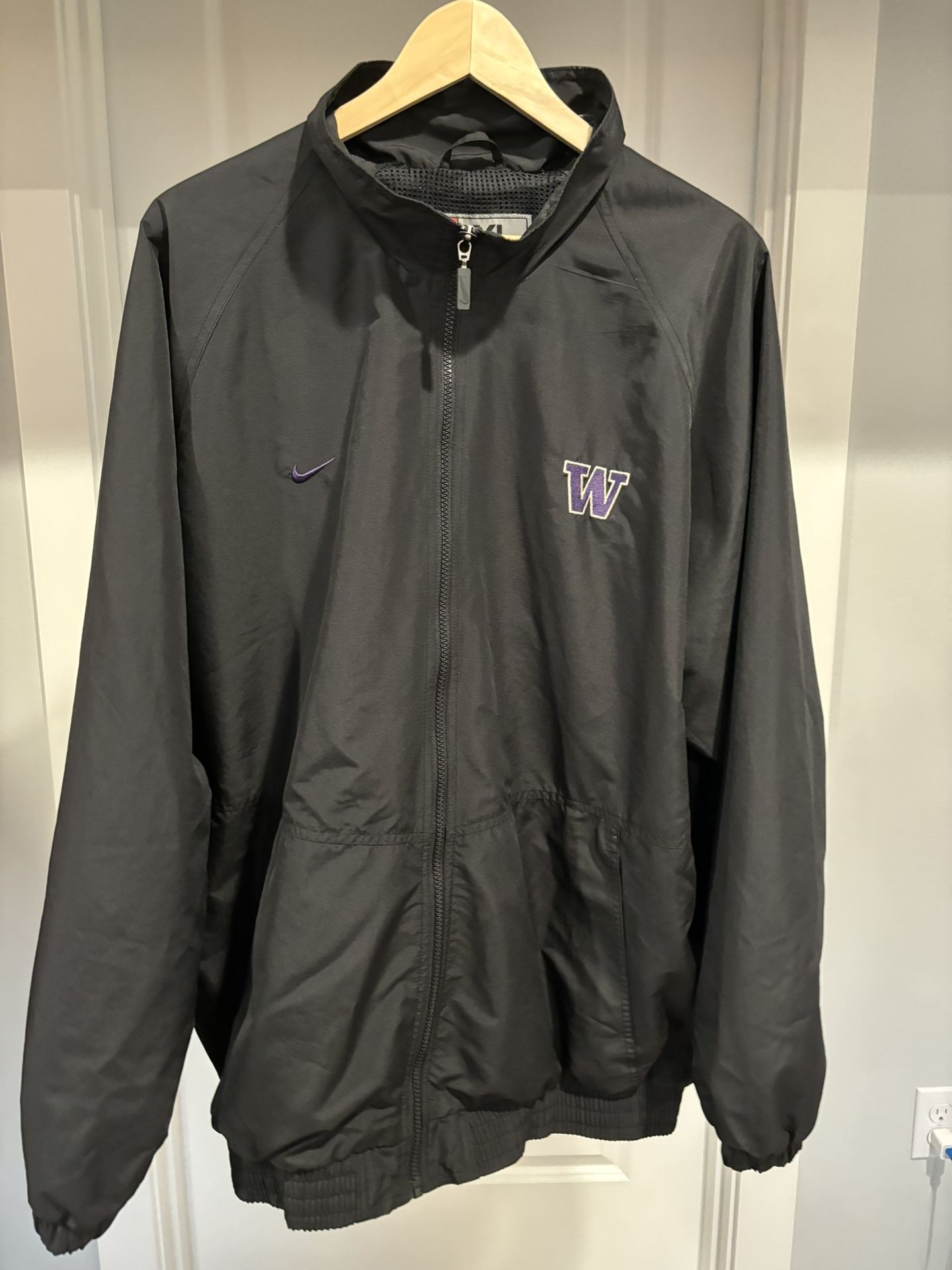 Nike UW Windbreaker Jacket Size XL