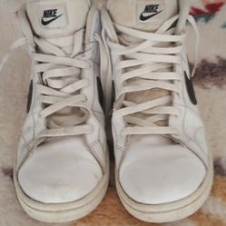 Nike Court Royale 2 Mid Size 10.5